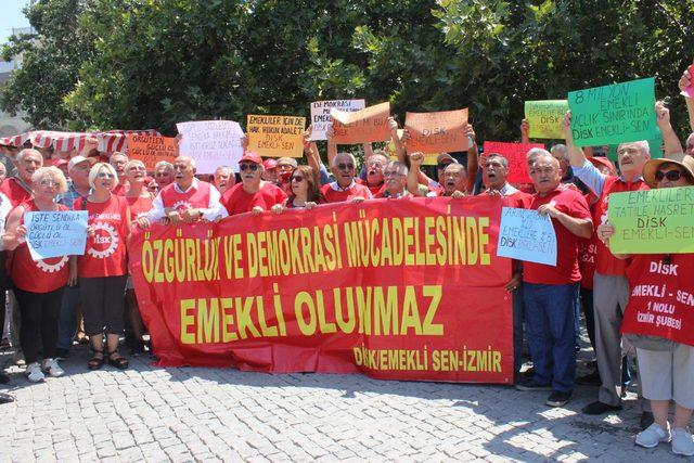 Emekli-Sen, zam oranını protesto etti