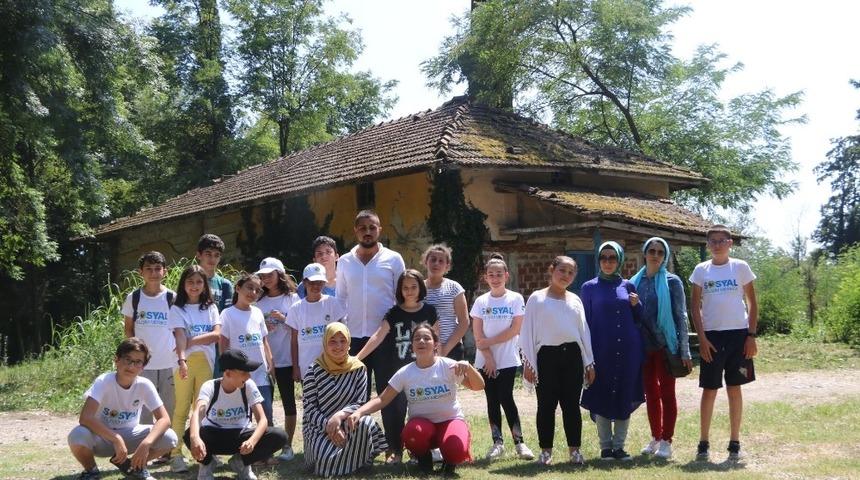 &rsquo;Yerinde Tarih At&ouml;lyesi&rsquo; &ouml;ğrencileri tarihe tanıklık ediyor