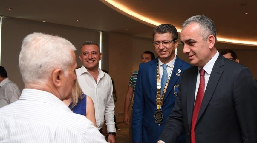 Başkan Esen, projelerini anlattı