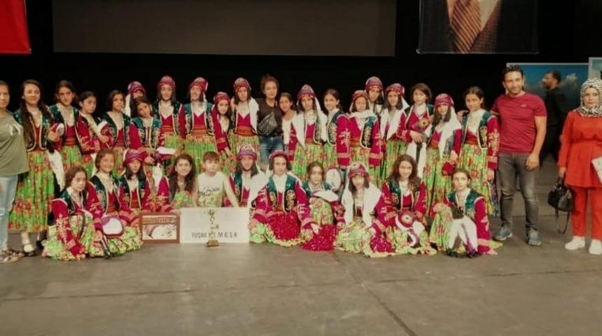 Tuşba ekibi T&uuml;rkiye &uuml;&ccedil;&uuml;nc&uuml;s&uuml; oldu