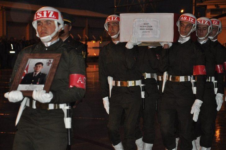 Yüksekova’da şehitler memleketlerine uğurlandı G2