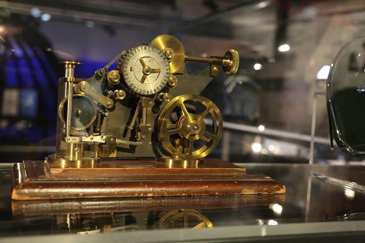 İngiliz istihbaratının 'çok gizli' cihazları Londra'da gün yüzüne çıkıyor G3