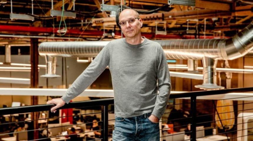 Android’in kurucusu tanıştığı her kadınla…