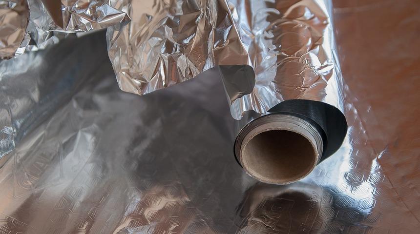 Bu zamana kadar hep başka ama&ccedil;la kullandık! İşte al&uuml;minyum folyo ile yapabileceğiniz 5 şey