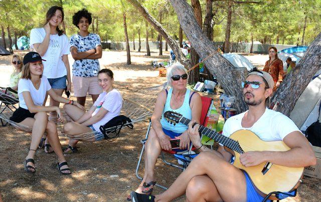 Datça'da çadırda tatil keyfi