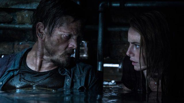 Ölümcül Sular filminden Türkçe altyazılı video