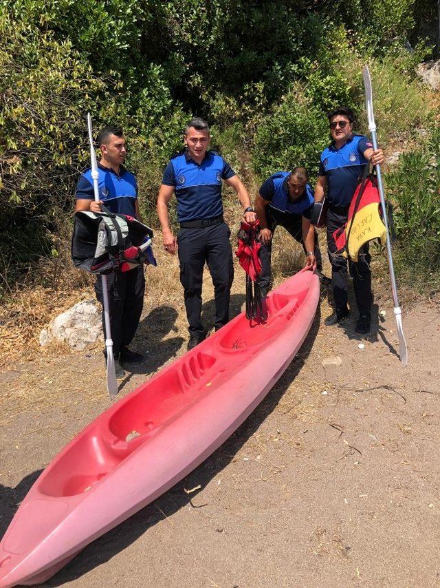 Olympos sahilindeki seyyar satıcı denetimi