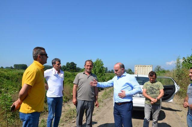 Erenler’de tarla yollarında hummalı çalışma