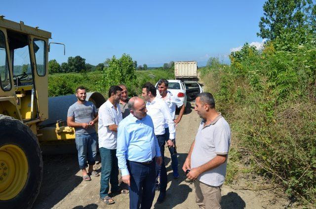 Erenler’de tarla yollarında hummalı çalışma