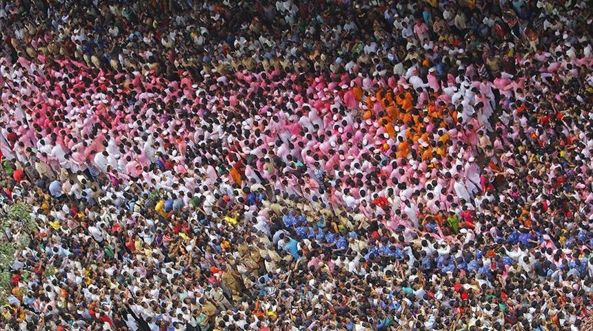 Korkutan rakam! 2055 yılında dünya nüfusu kaça yükselecek?