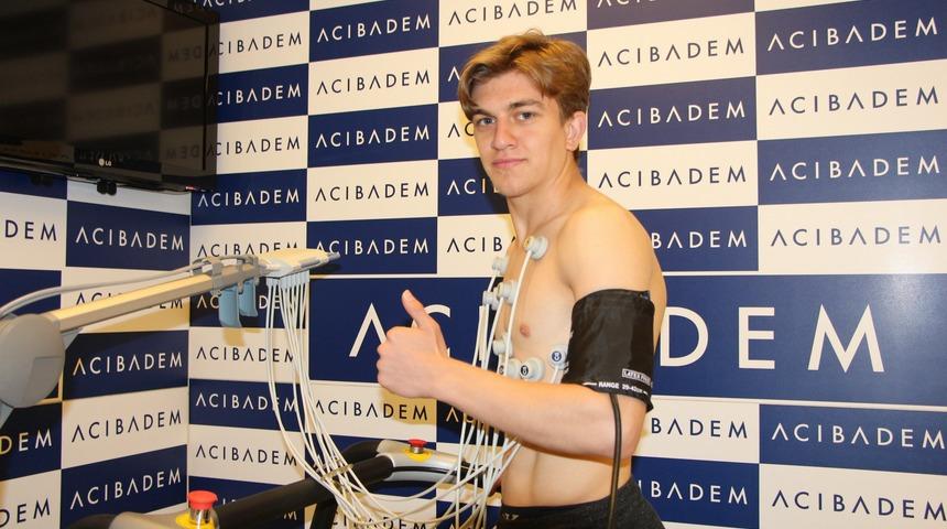 Beşiktaş'ta Rıdvan Yılmaz'ın elmacık kemiğinde kırık