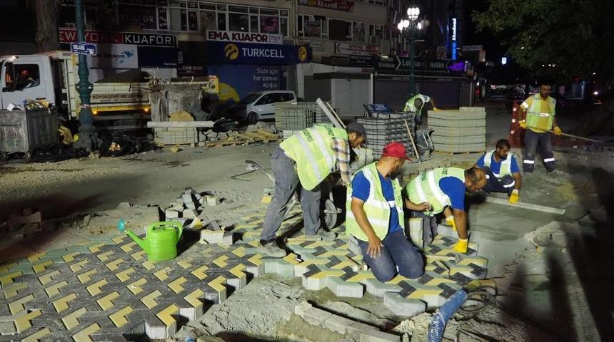 Kızılay&rsquo;ın &uuml;nl&uuml; cadde ve sokaklarına makyaj