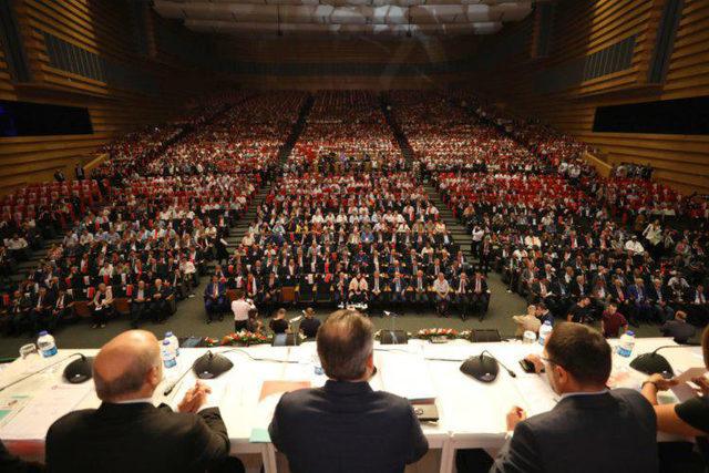 Bakan Selçuk: Kimsenin sendikasından dolayı işten çıkarmaya hakkı yok