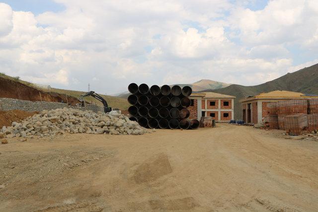 Yüksekova'da bölgenin en büyük arıtma tesisi kuruluyor