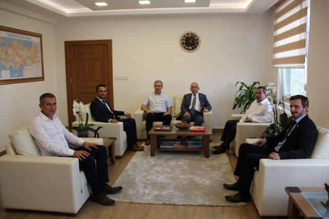 Çanakkale Onsekiz Mart Üniversitesi Rektörü Prof. Dr. Sedat Murat Çan’da ziyaretlerde bulundu