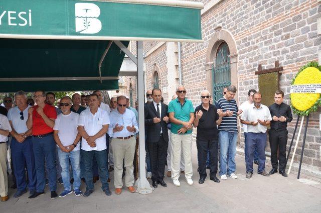 Av. Turgut İnal son yolculuğuna uğurlandı