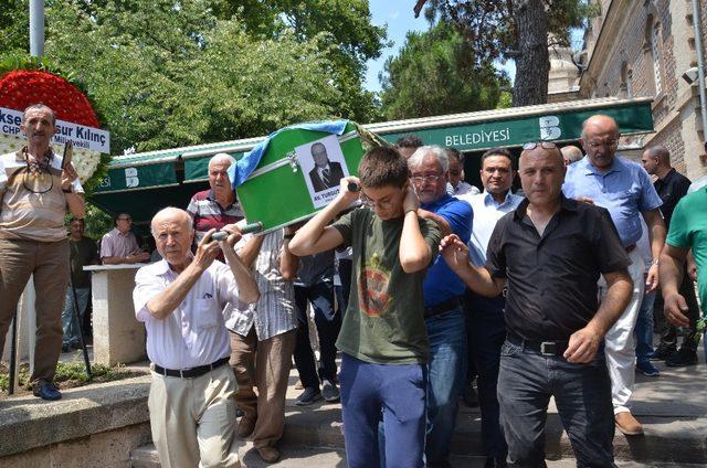 Av. Turgut İnal son yolculuğuna uğurlandı