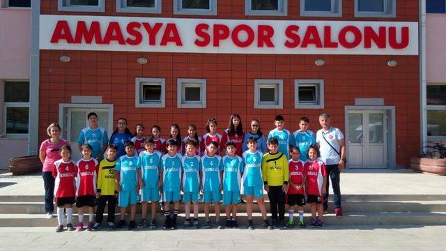 Minikler Hentbol Türkiye Şampiyonasına Kayseri Çıkartması