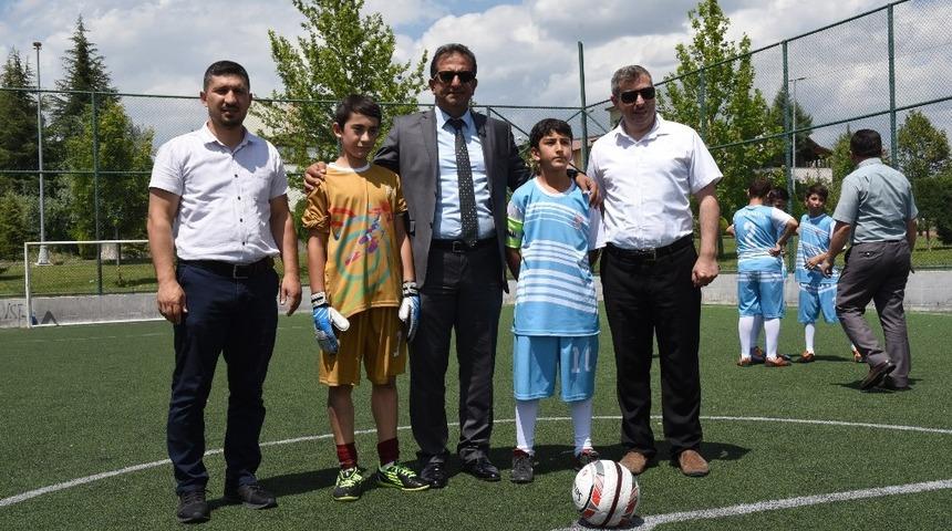 Cami &ccedil;ocukları spor oyunları başladı