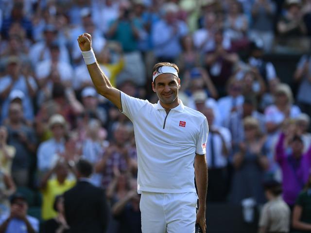 Federer yarı finalde