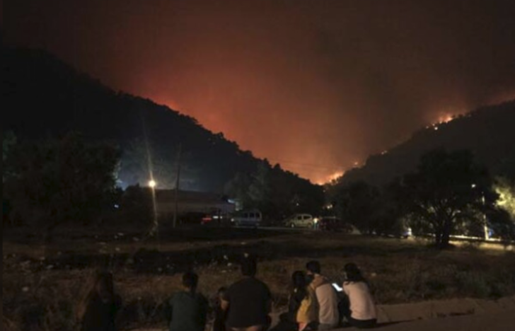 Muğla'da korkutan yangın! Saatlerdir durdurulamıyor, Vali Civelek'ten açıklama geldi! G4