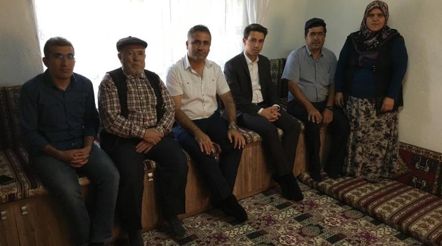 Kaymakam Gülyer’den şehit ailelerine ziyaret