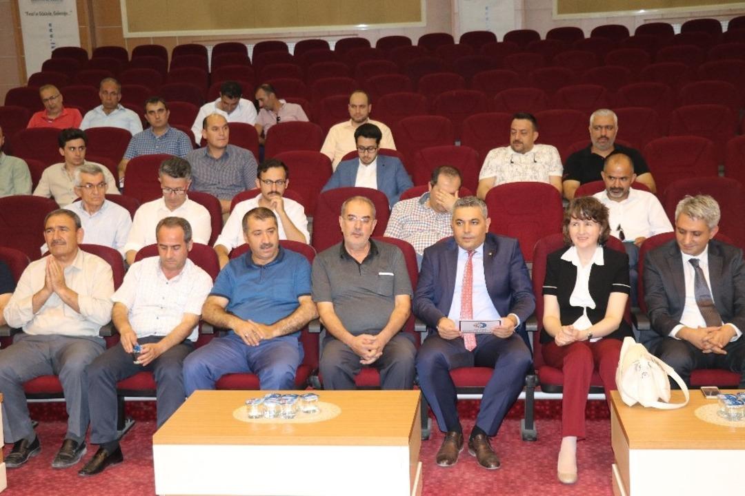 Bahreyn ve k&ouml;rfez &uuml;lkelerinin Pazar fırsatları iş d&uuml;nyasına anlatıldı