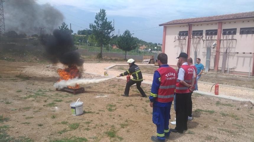 İtfaiye M&uuml;d&uuml;rl&uuml;ğ&uuml;&rsquo;nden trafo merkezinde tatbikat
