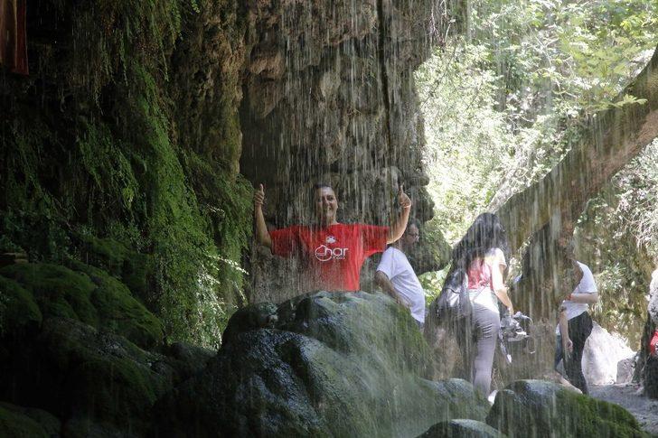 Kiremit Oluk Kanyonunda çöp temizliği G2