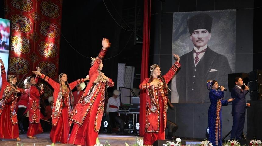 Sivas&rsquo;ta, &lsquo;T&uuml;rkmenistan K&uuml;lt&uuml;r G&uuml;nleri Konseri&rsquo;