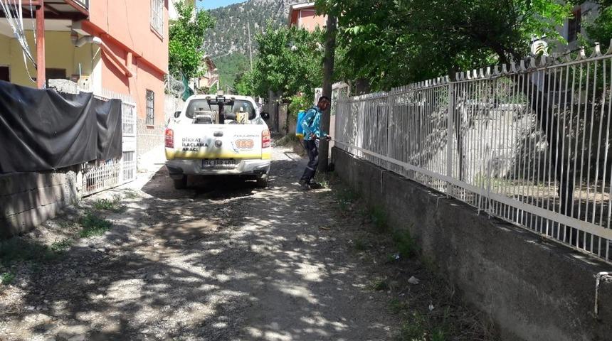 Sivrisinekle m&uuml;cadele s&uuml;r&uuml;yor