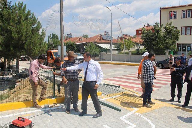 Dumlupınar’da çevre düzenleme ve peyzaj çalışmaları