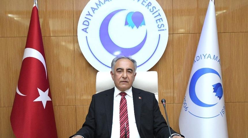 Rekt&ouml;r Turgut&rsquo;tan Srebrenitsa Katliamı&rsquo;nın 23. Yıl D&ouml;n&uuml;m&uuml; mesajı