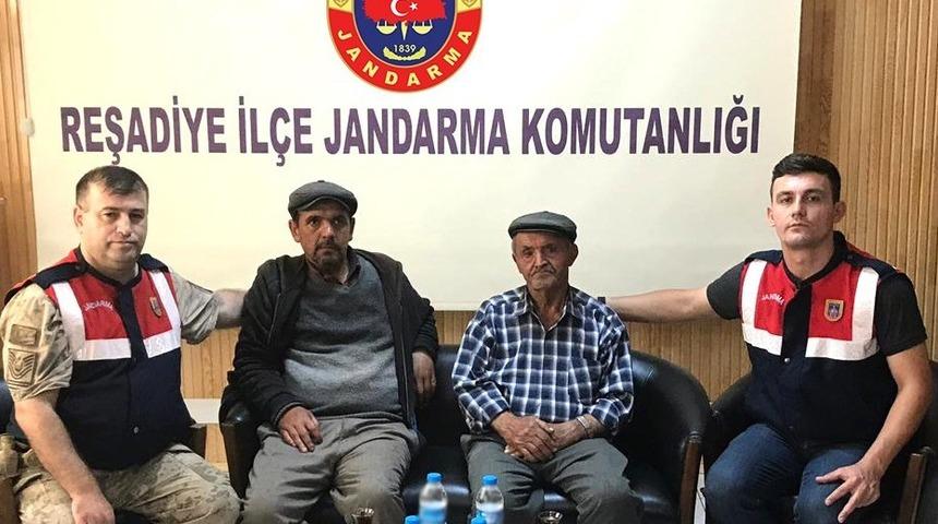 Kayıp vatandaş komşu beldede bulundu