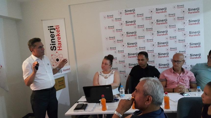 Eskişehir Sinerji Hareketi, &lsquo;Eğitim Kampı&rsquo;nda eğitimlerini s&uuml;rd&uuml;r&uuml;yor