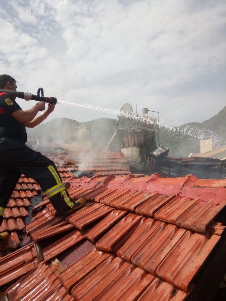 Marmaris’teki yangında 4 daire kullanılamaz hale geldi G4