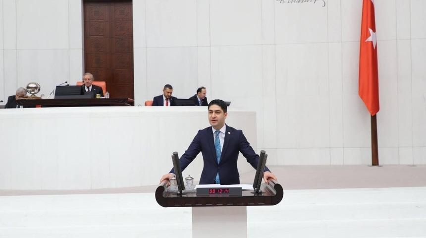 MHP Kayseri Milletvekili &Ouml;zedemir Kayseri turizmini TBMM&rsquo;ye taşıdı