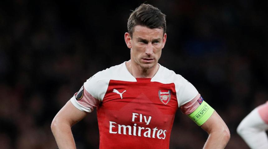 Koscielny, Arsenal'in kampına katılmadı