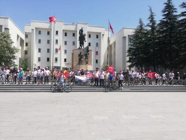 Nevşehir’de pedallar 15 Temmuz şehitler için döndü