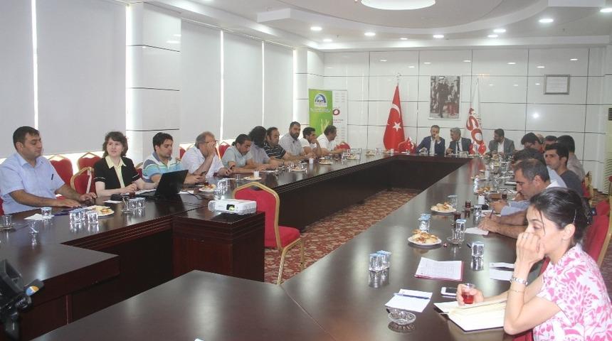 Elazığ’da yatırımcılara Körfez ülkeleri anlatıldı