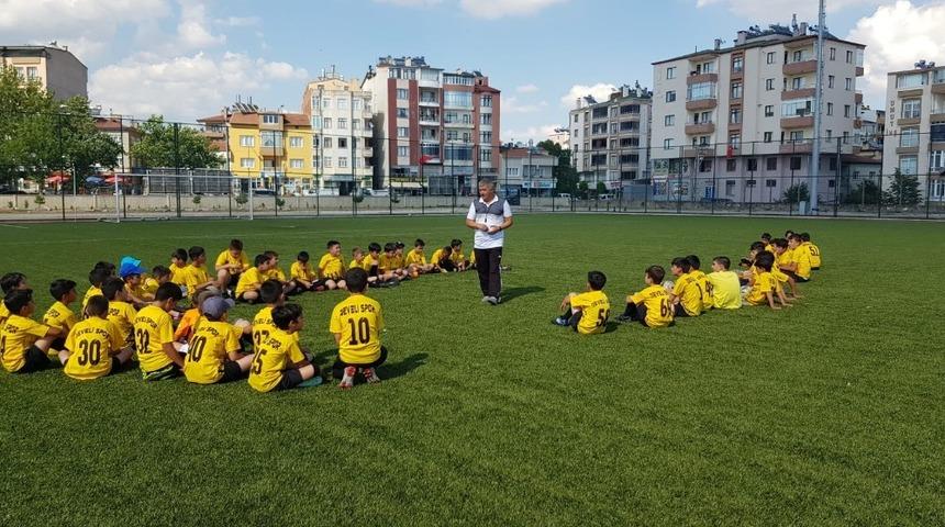 Geleceğin Yıldızları Develi&rsquo;de yetişiyor