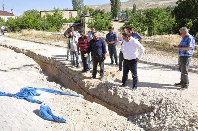 Gürün’ün içme suyu hattı yenileniyor