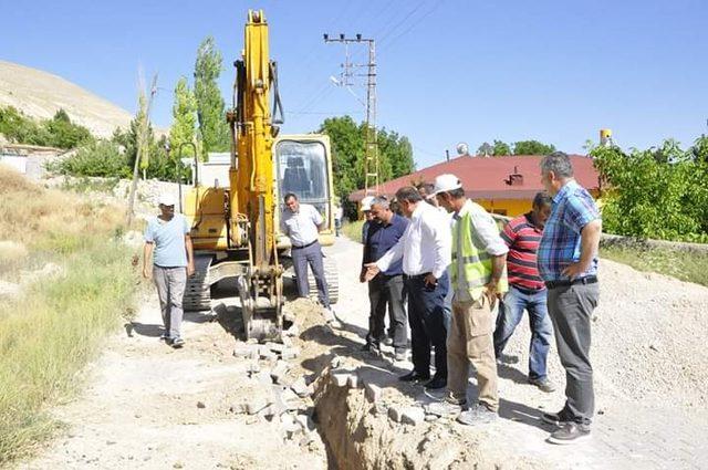 Gürün’ün içme suyu hattı yenileniyor