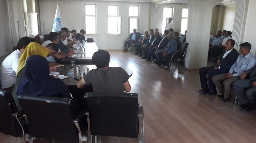 Başkan Ensari, muhtarlar bir araya geldi