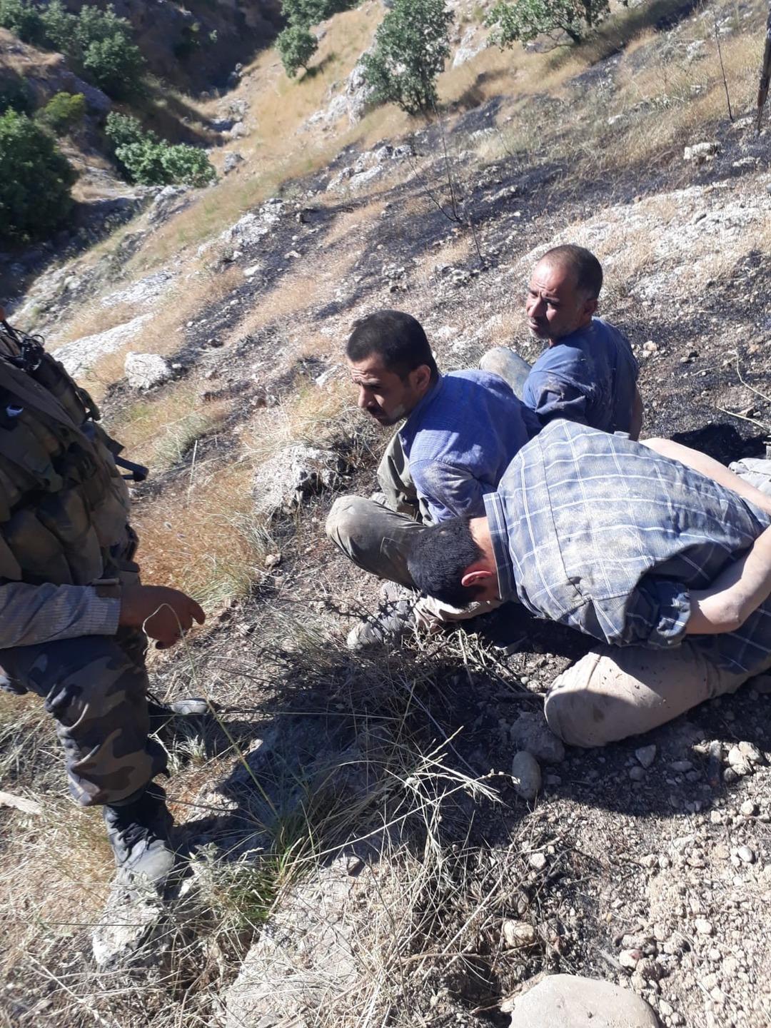 Batman'da ter&ouml;ristlerin yakalanma anına ait yeni fotoğraflar ortaya &ccedil;ıktı!