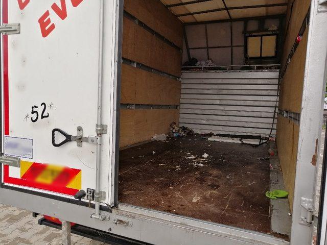 &Ccedil;anakkale&rsquo;de 52 m&uuml;lteci yakalandı 1