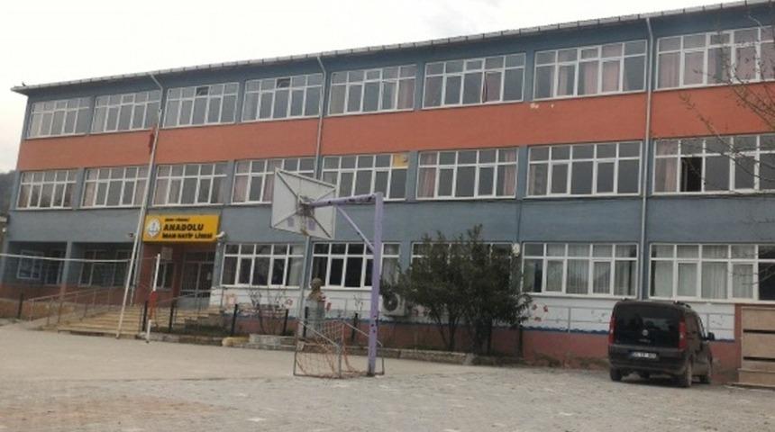 T&uuml;rkeli İmam Hatipliler Derneği&rsquo;nden &ouml;ğrencilere burs