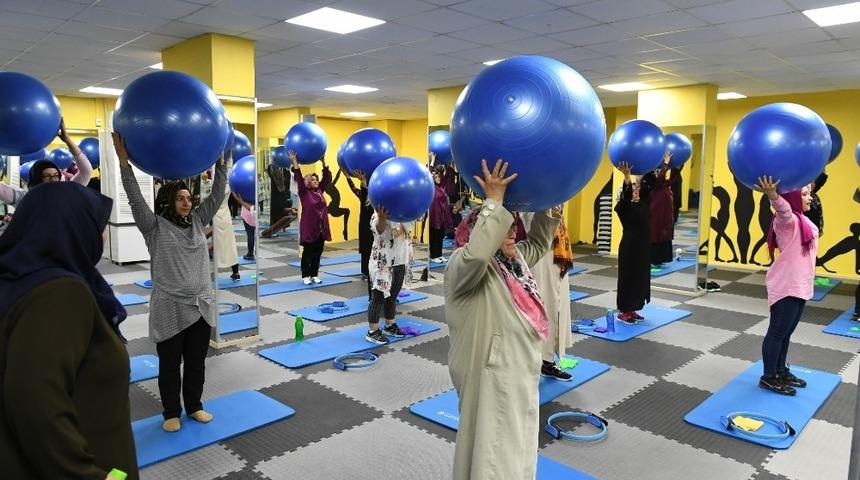 Şanlıurfalı kadınlar sağlıklı yaşam merkezlerinde buluşuyor