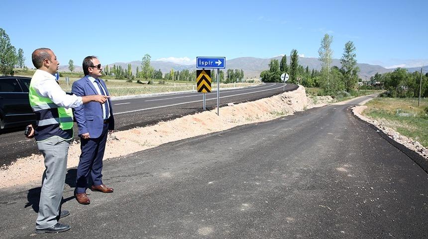Vali Pehlivan, yapımı tamamlanan Bayburt - Konursu yolunda incelemelerde bulundu