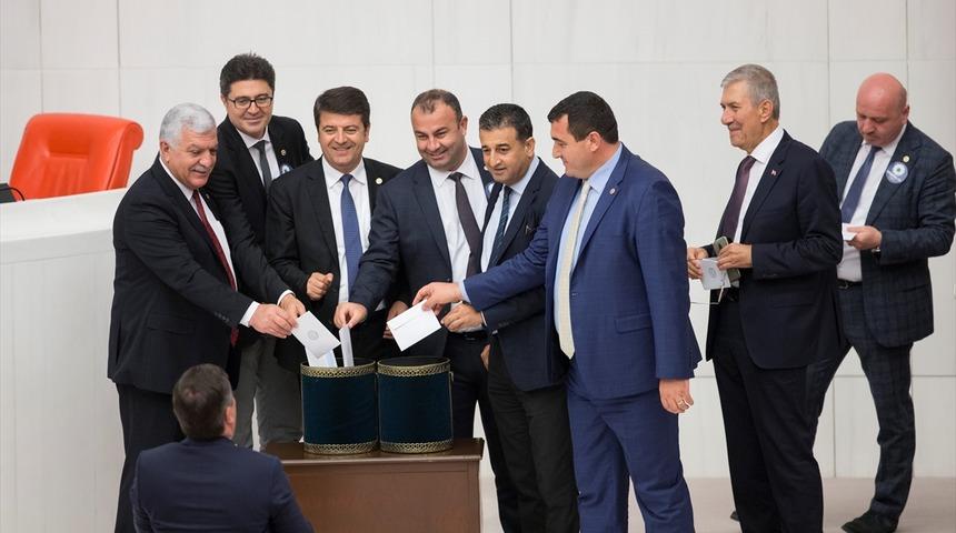 Son dakika: RTÜK'ün 3 yeni üyesi belli oldu! AK Parti, CHP ve HDP'den birer isim